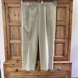 Men's Duluth Trading Company Size 44 X 32‎ Pants Tan Khaki Pockets Straight Leg